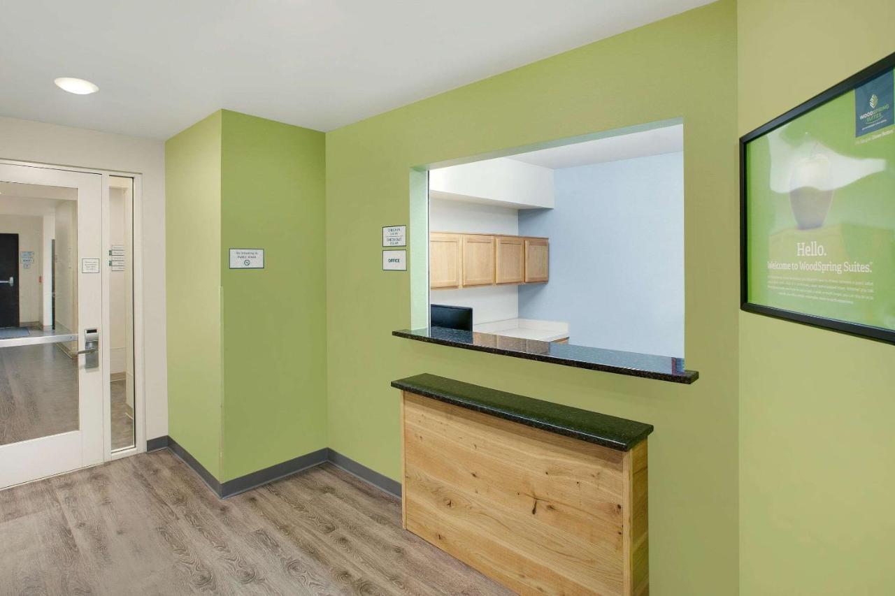 Woodspring Suites Texas City Exterior photo