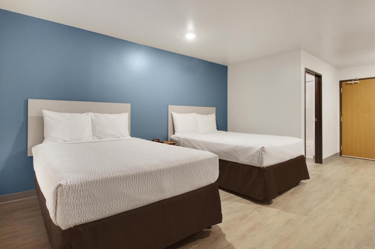 Woodspring Suites Texas City Exterior photo